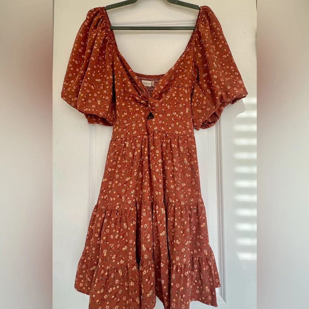Altar’d State Danielyn Floral Dress - Picture 2 of 4